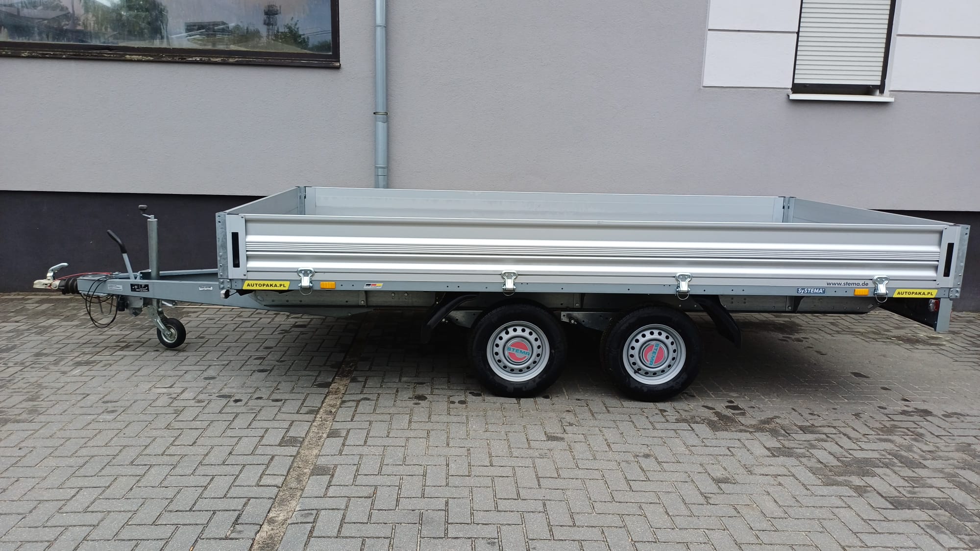 Przyczepa Platforma STEMA 400x200CM, DMC 2700 KG+ BURTY