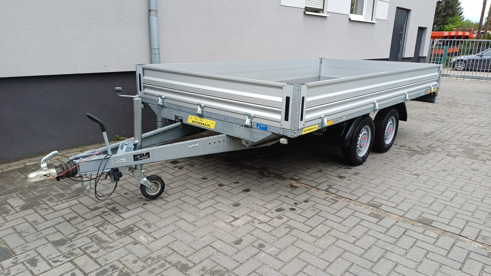 Przyczepa Platforma STEMA 400x200CM, DMC 2700 KG+ BURTY