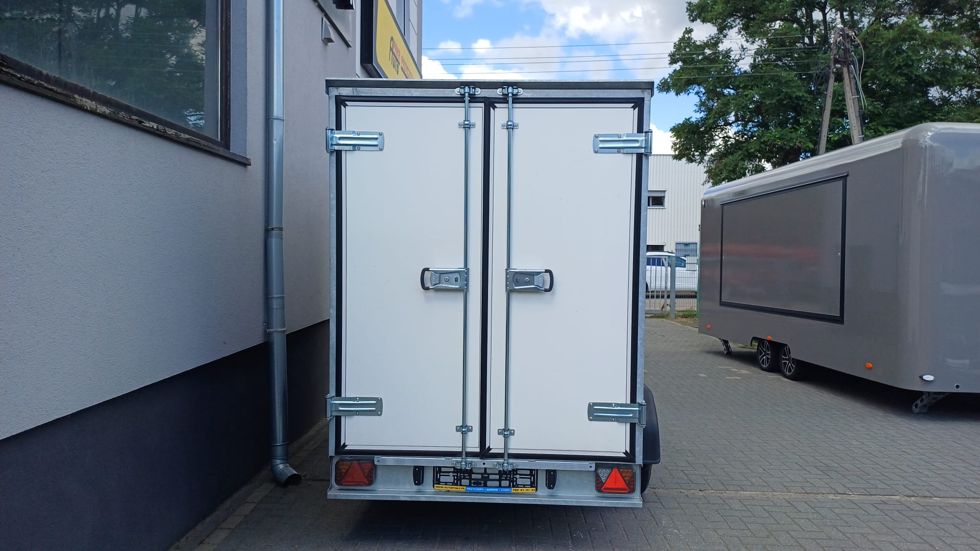 Przyczepa CARGO 5 WARK, 400x200x180 CM, DMC 2700 KG