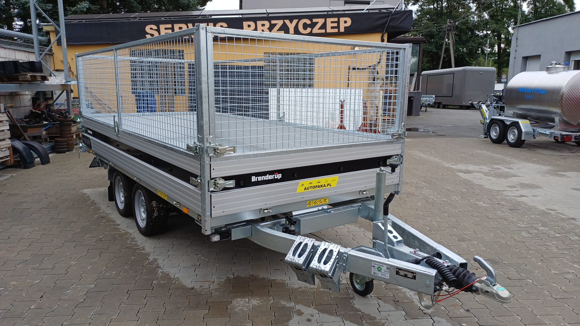 Wywrotka BRENDERUP TT5375ATB3500 3 STRONY, 375X180X35 CM, DMC 3500KG na resorach! (081783)