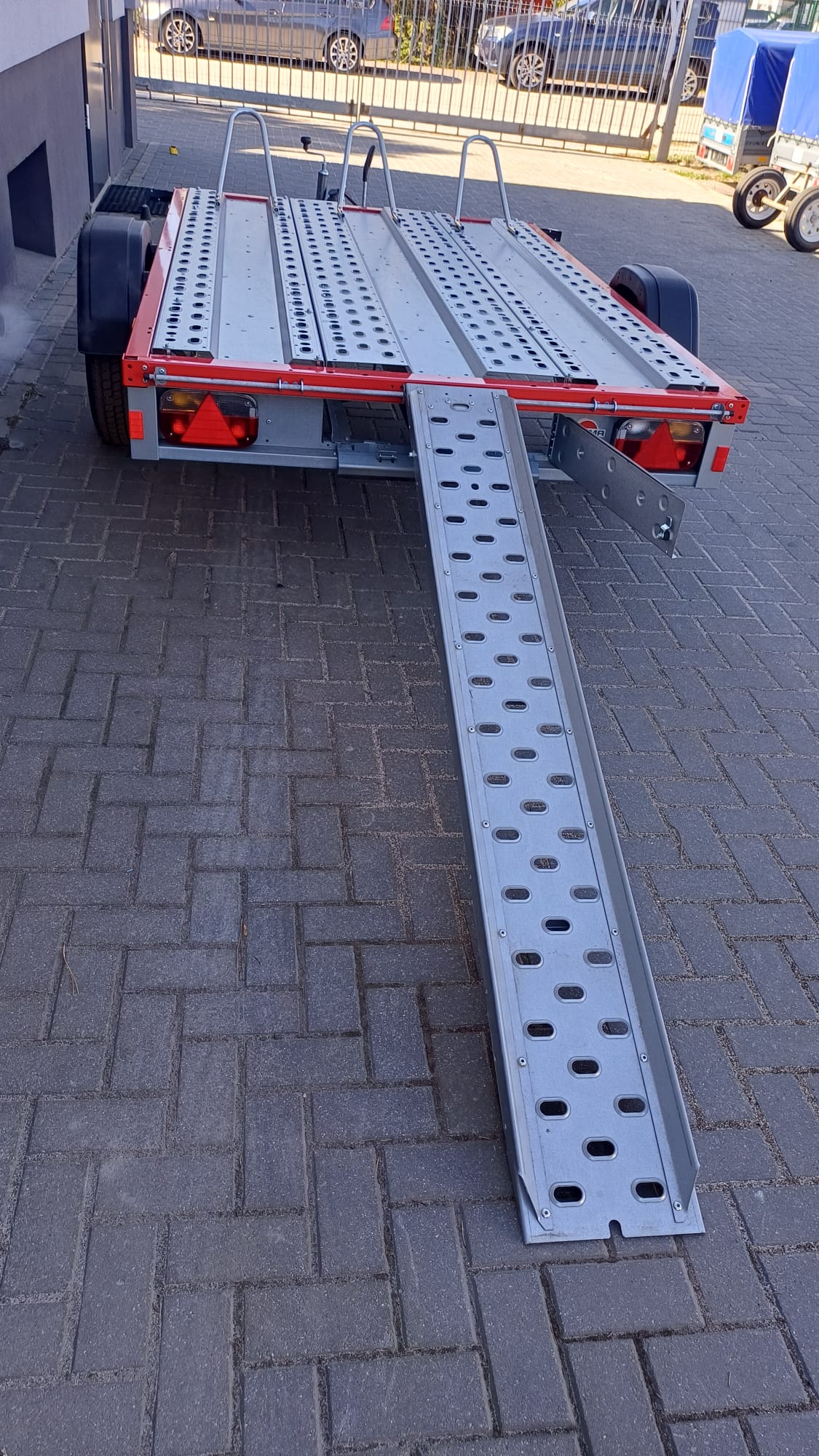 Przyczepa 2 motocykle STEMA STS WOM XT, DMC 1500 KG kg – wyprzedaż rocznika ! (Kopia)