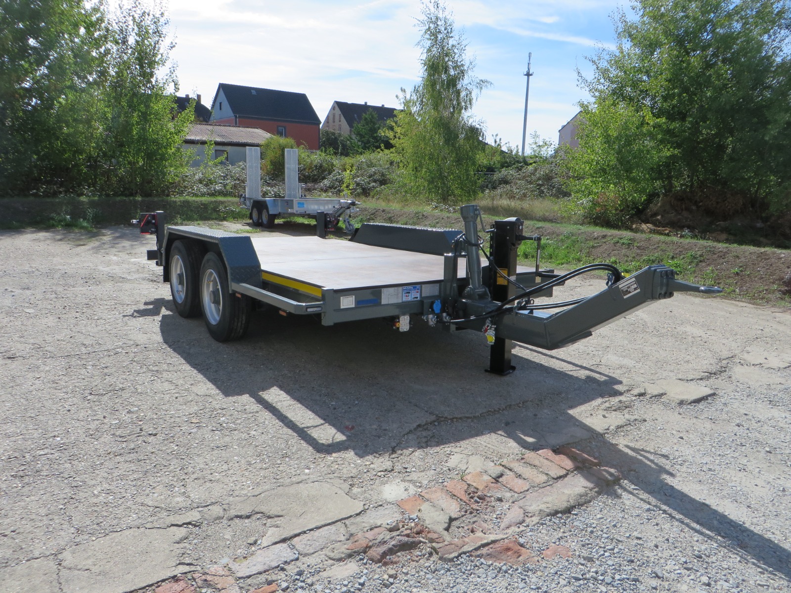 PRZYCZEPA CIĘŻAROWA BLOMENRÖHR 554/8900, DMC 8900 KG, 450 x 203 x 38cm (Kopia)