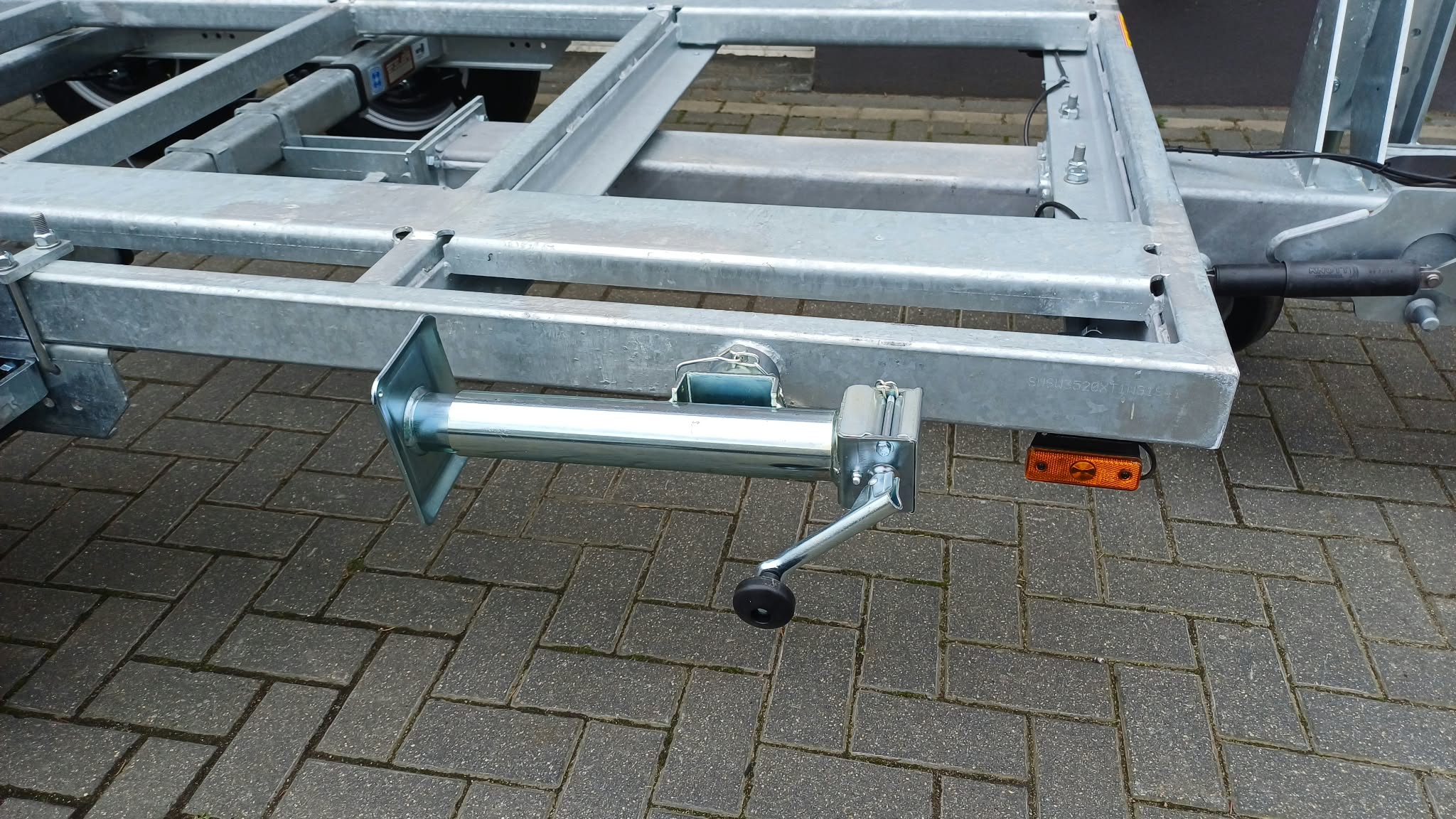 Przyczepa do agregatu WARK z regulowanym dyszlem, 320×144 CM, DMC 3500kg (Kopia)