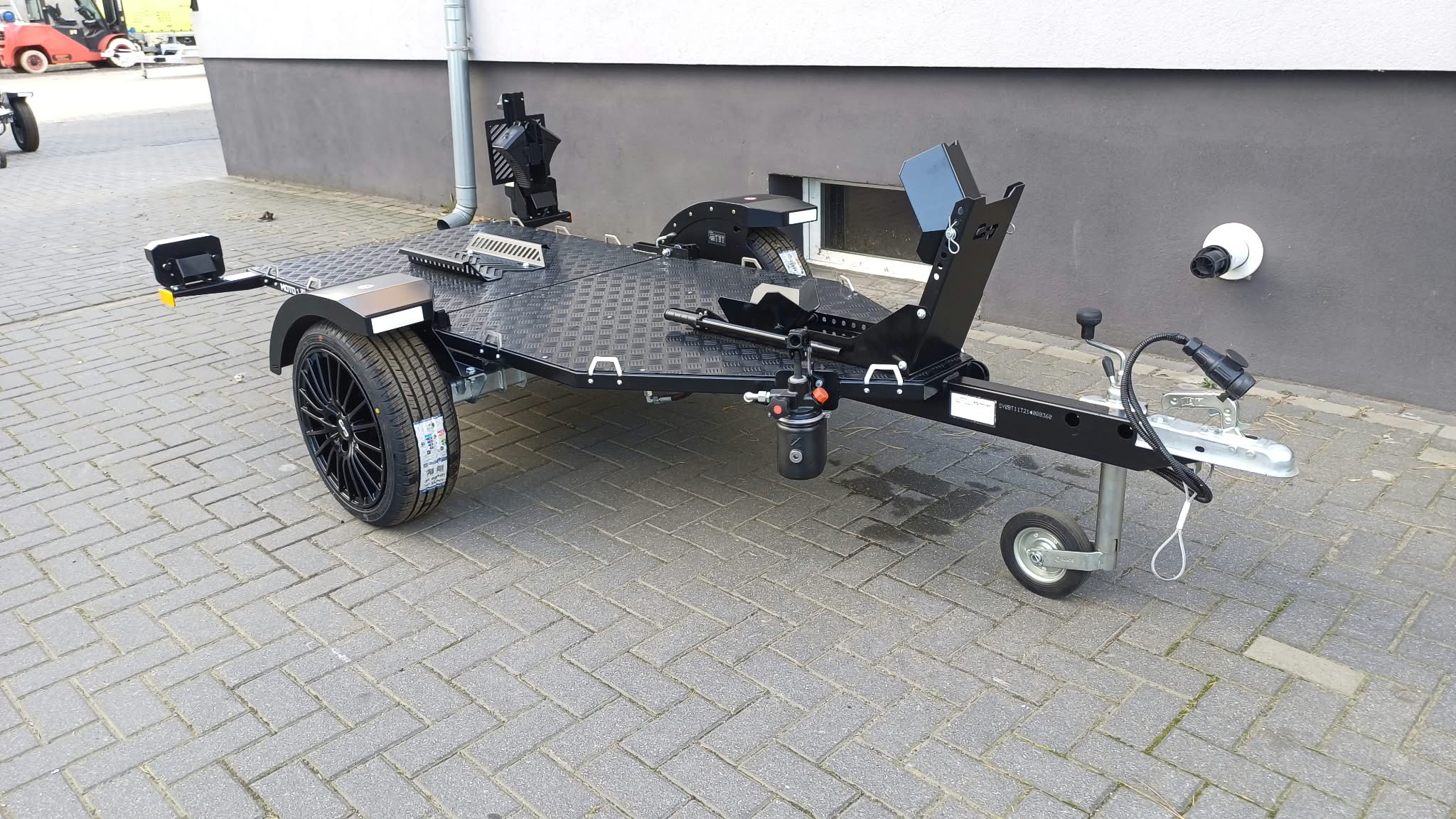 Przyczepa do transportu motocykla – quada Faro Viarus One, 220×112 CM, DMC 750 KG (Kopia)