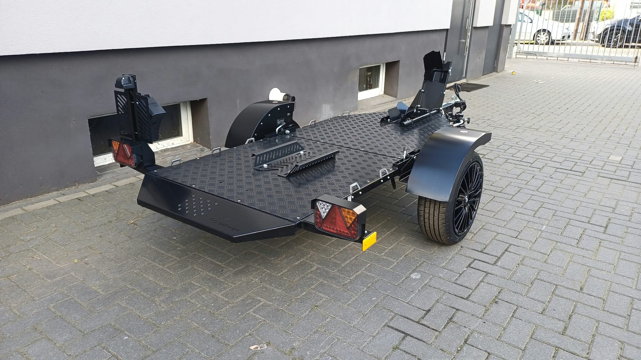 Przyczepa do transportu motocykla – quada Faro Viarus One, 220×112 CM, DMC 750 KG (Kopia)