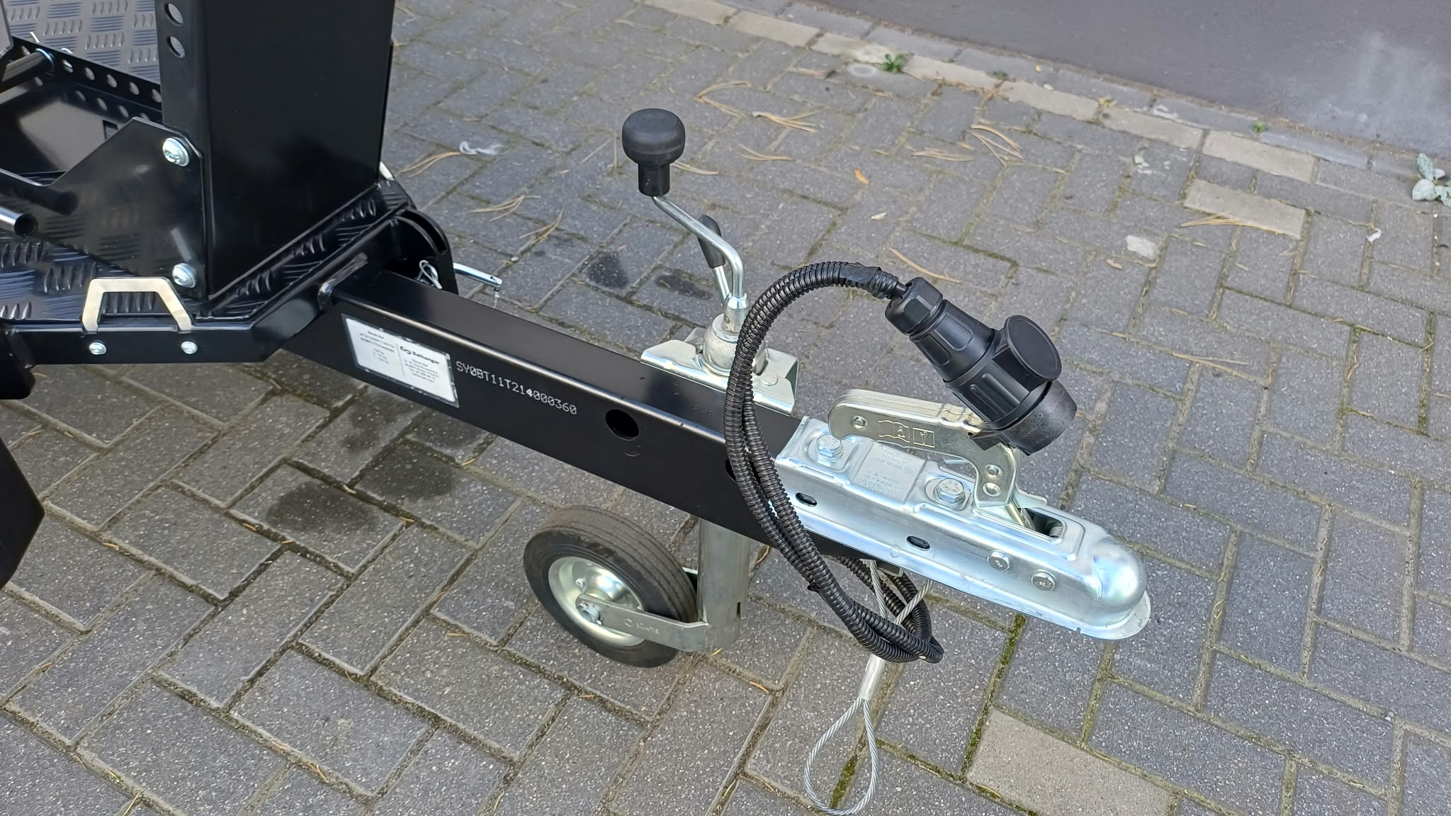 Przyczepa do transportu motocykla – quada Faro Viarus One, 220×112 CM, DMC 750 KG (Kopia)