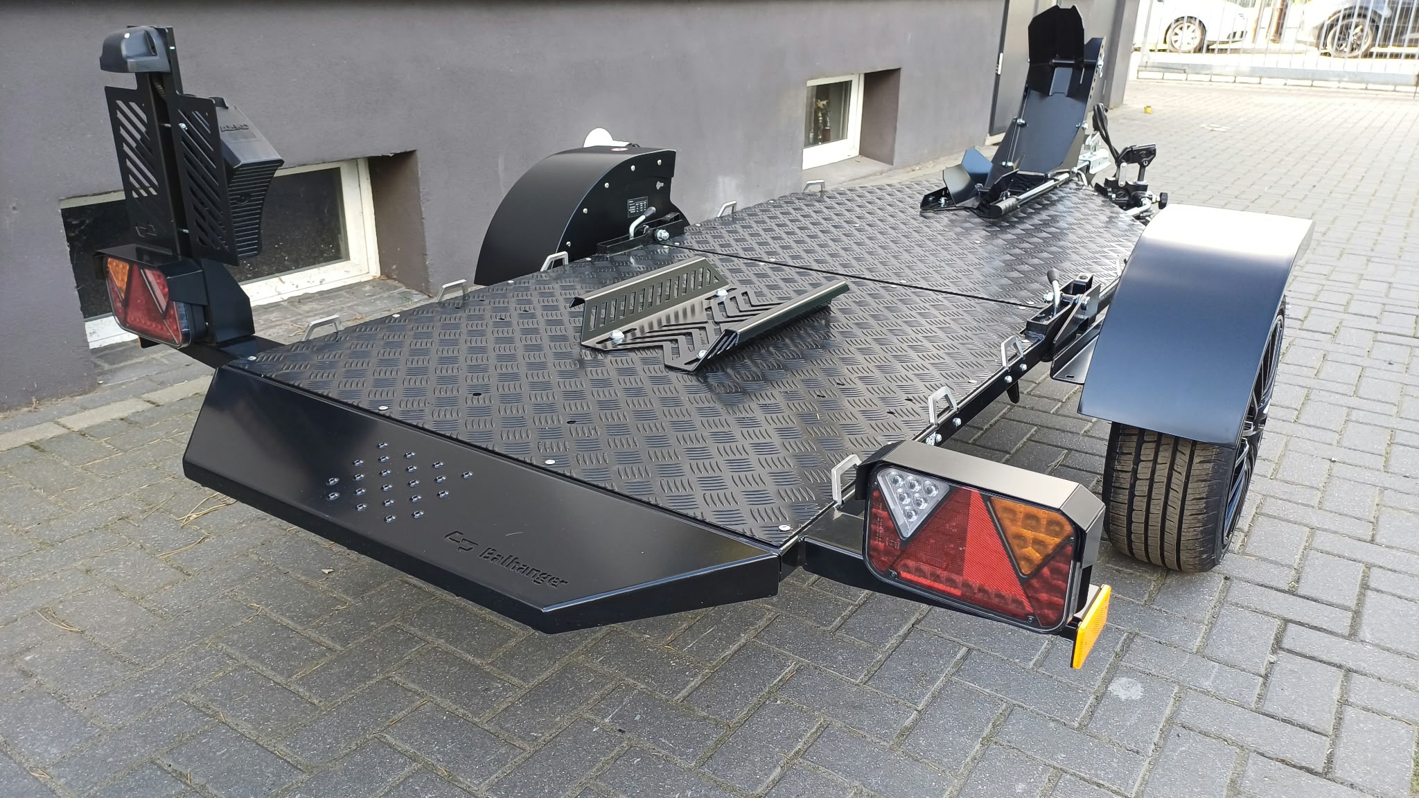 Przyczepa do transportu motocykla – quada Faro Viarus One, 220×112 CM, DMC 750 KG (Kopia)