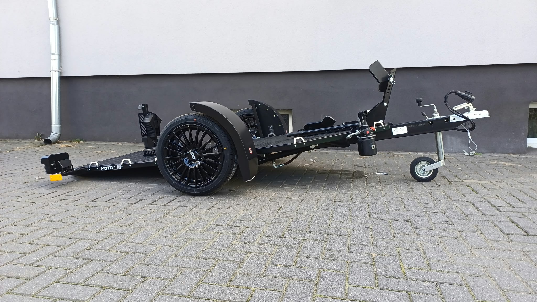 Przyczepa do transportu motocykla – quada Faro Viarus One, 220×112 CM, DMC 750 KG (Kopia)